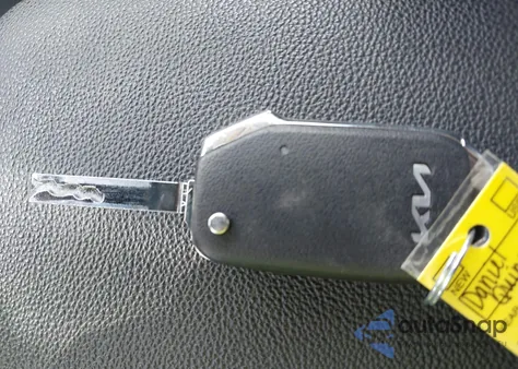 2024 Kia Forte Lxs z USA, uszkodzony, nr VIN 3KPF24AD4RE712335